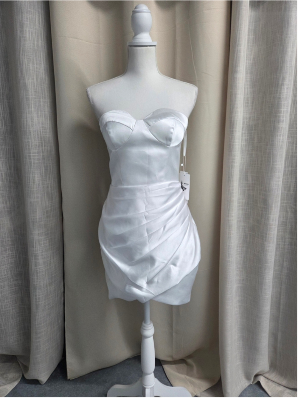 NWT Amazon White Strapless Ruched Bustier Mini Dress Angelcore Coquette Size 6